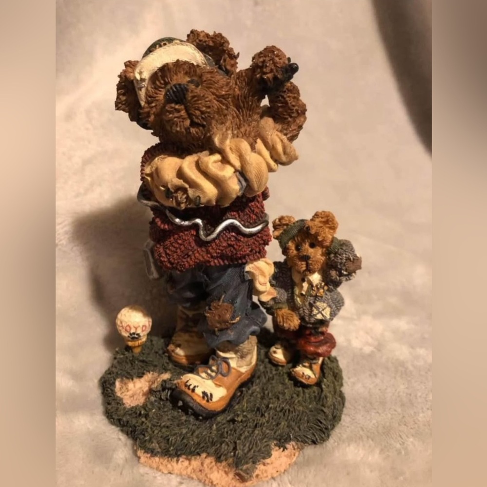 Charming Bear Figurine Set - Brown and Tan